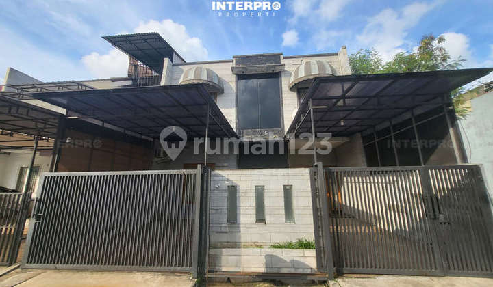 Rumah 2 Lantai Dijual Metland Puri Semi Furnished Siap Huni - foto 1