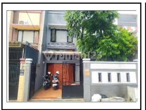 Dijual Cepat Rumah di Komplek Dpa Meruya Selatan - foto 1