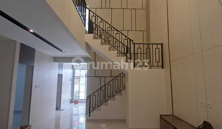 Rumah Baru Minimalis Modern Dijual Murah - foto 1