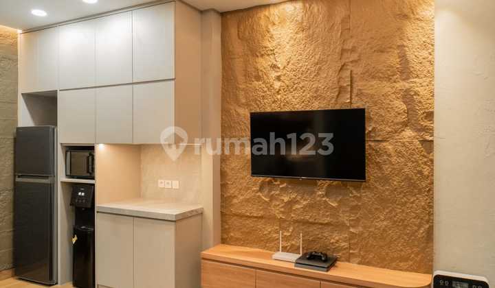 Dijual Rumah Cantik Oxalis Furnish di Metland Puri - foto 1