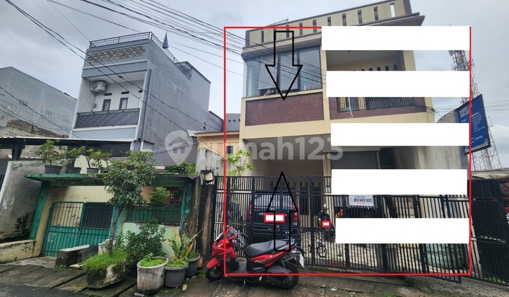 Rumah Murah Bgt 2Lt di Jl Madrasah,Kebon Jeruk,Jakbar - foto 1