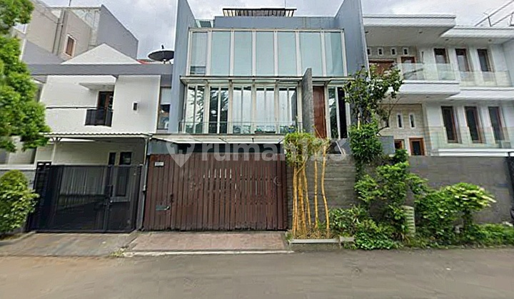 Permata Buana - Kembangan. Rumah Mewah Sangat Cantik. SHM LT 200 M2. Tiga Lantai. Diperum Permata Buana. Jalan Pulau Dama. Kembangan. Jakarta Barat - foto 1