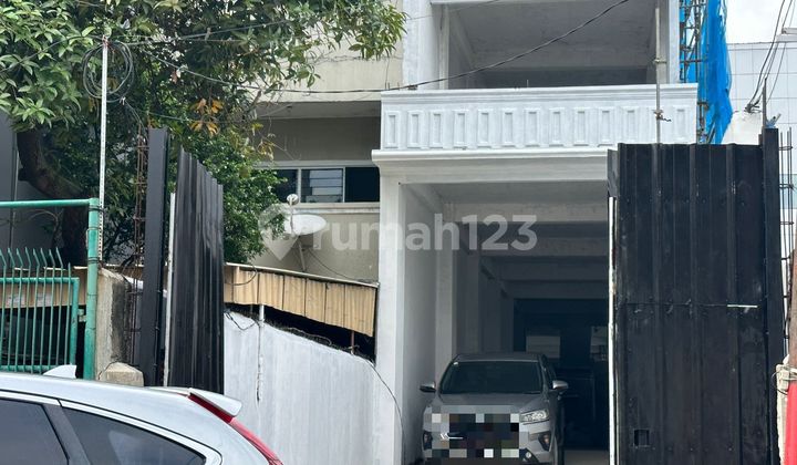 Dijual Rumah di Jembatan Lima Jakarta Barat - foto 1