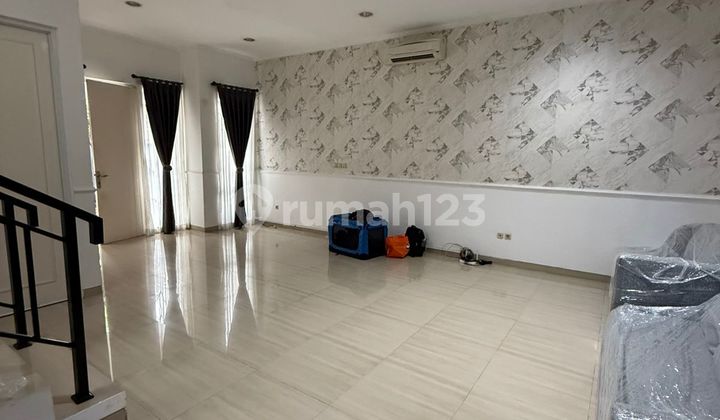 Di Jual Rumah Bagus Siap Huni Lokasi Strategis - foto 1