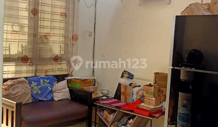 Rumah Bagus dan Terawat di Perum Kosambi Jakarta Barat - foto 1
