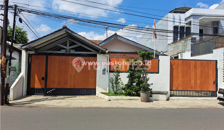 Dijual Rumah Bagus di Berdikari Kebon Jeruk (Pd013847) - foto 1