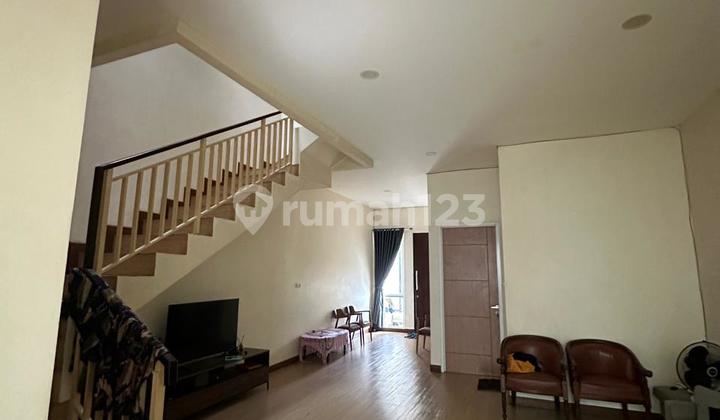 Rumah Bagus 2 Lantai (Seperti Baru) di Kavling Hankam, Joglo, Jak-Bar - foto 1