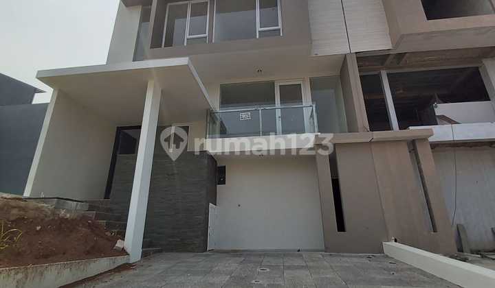 Di Jual Rumah di Aeroworld Citra 8 Jakarta Barat Siap Huni - foto 1