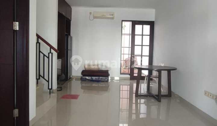4Sl - Dijual Rmh Glc East Asia Uk 6X18 - foto 1