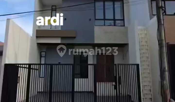Dijual Rumah Baru Taman Villa Meruya, 7X18, 126 M2, 2 LT, 177 M2, 3×1 KT, 3 +1 KM - foto 1