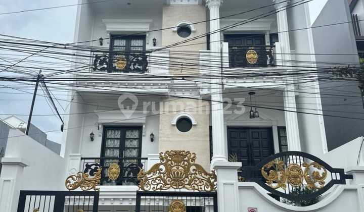 Jual Rumah 3 Lantai Kebon Jeruk Sukabumi Utara Jakarta Barat Dekat Tol dan Kampus Binus - foto 1
