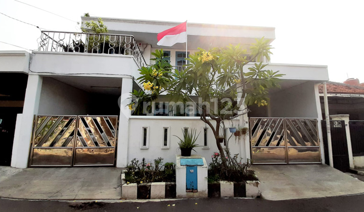 Dijual Rumah 2 Lantai Komplek Merpati Jakarta Barat - foto 1