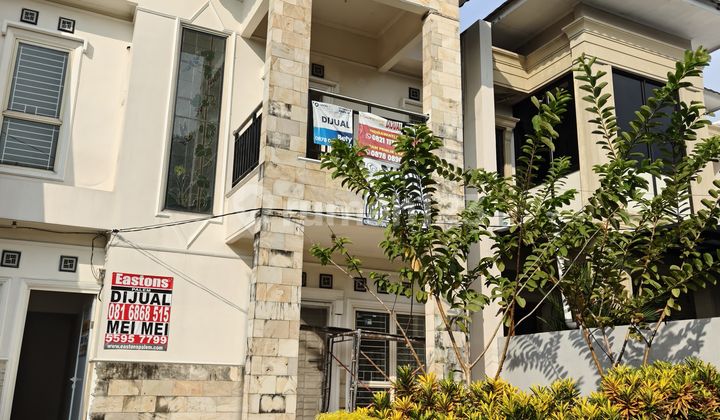 Dijual Murah Rumah 2 LT 8 X 18 M2 di Taman Kencana Cengkareng Ada 3+1 KT 2 KM Semi Furniture, Unlimited, Siap Huni, Ayo Survei & Nego Yuk!! - foto 1