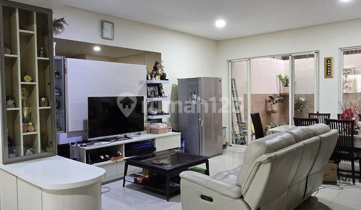Dijual Cepat Rumah Bagus 2 Lantai di Golf Lake Residence Cengkareng Jakarta Barat - foto 1