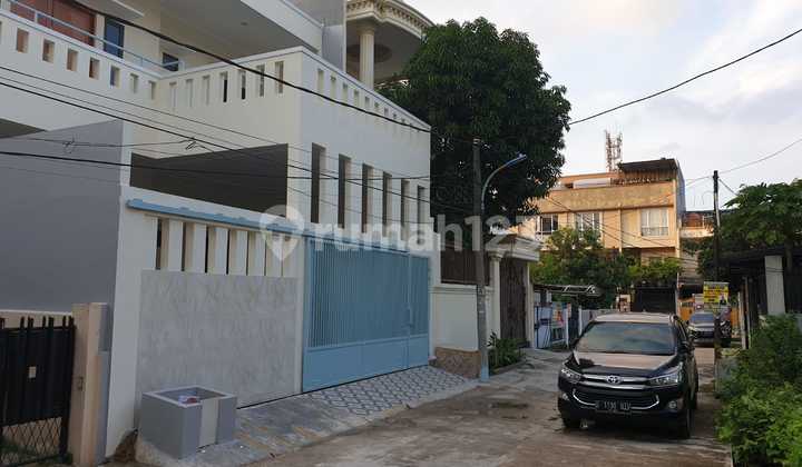 Rumah 9X20 Hadap Timur Siap Huni Komplek Kft Palem - foto 1