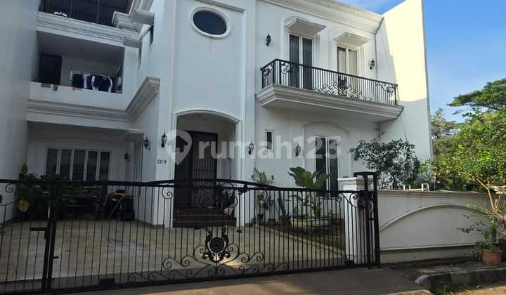 Rumah Greenville Siap Huni Hadap Selatan - foto 1