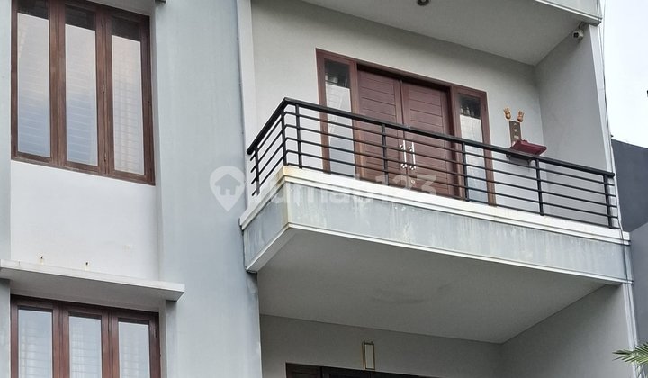 Rumah Minimalis Permata Buana Hadap Utara - foto 1