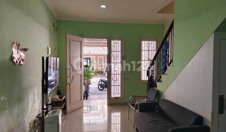 Rumah Green Lake City West Europe Semi Furnishe Tangerang - foto 1