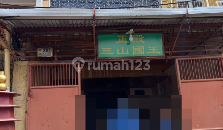 Rumah atau Ruko 3 Lantai Harga Murah Jelambar Baru - foto 1