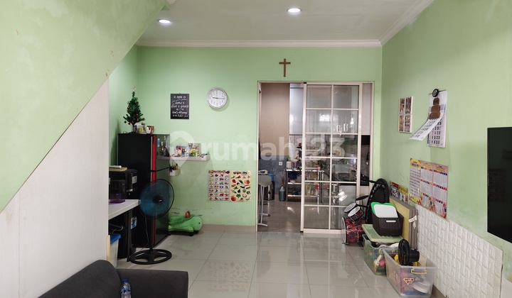 Dijual Rumah 2 Lantai Green Lake City SHM Cluster West Europe - foto 1