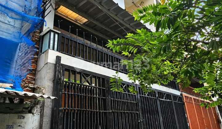 Rumah Siap Huni 5X11 Strategis di Tanjung Duren(Td444) - foto 1