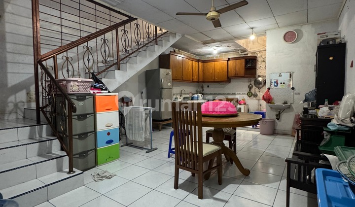 Ana Rumah Uk 5X20m di Jelambar - foto 1