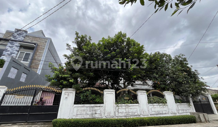 Rumah di Kavling Dki LT 500M2 2 Lantai Hadap Timur - foto 1