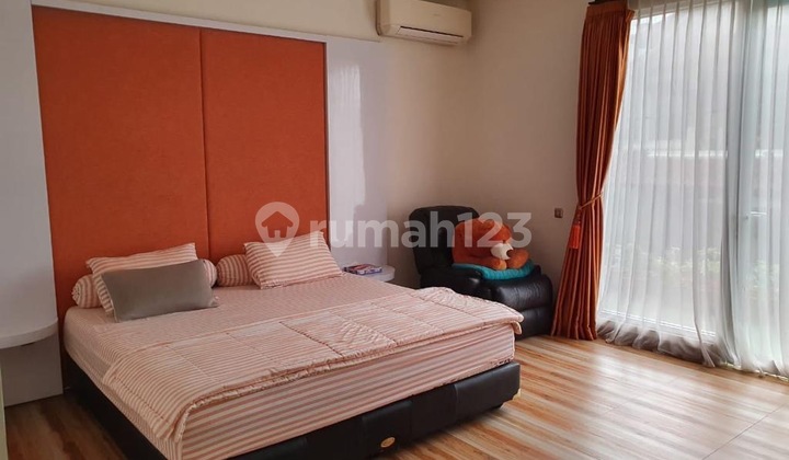 Rumah, Siap Huni Full Furnished di Meruya Kav Dki - foto 1