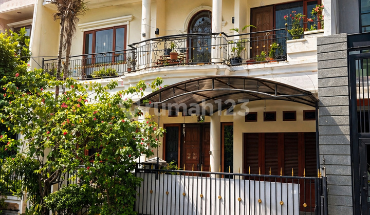 Rumah 11X19 Strategis Bebas Banjir Green Ville Jakarta Barat - foto 1