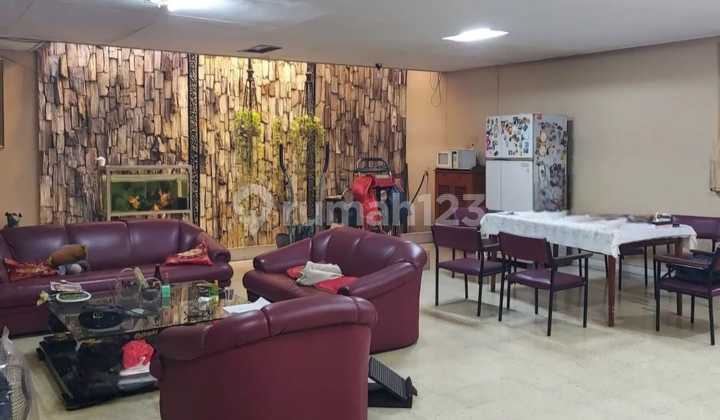 Dijual Rumah Hook Jelambar Jakbar Cocok Ruko & Kost Parkiran Luas - foto 1