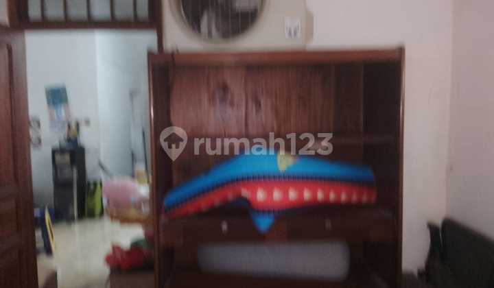 Dijual Rumah di Jl. Utama Cengkareng Bu - foto 1