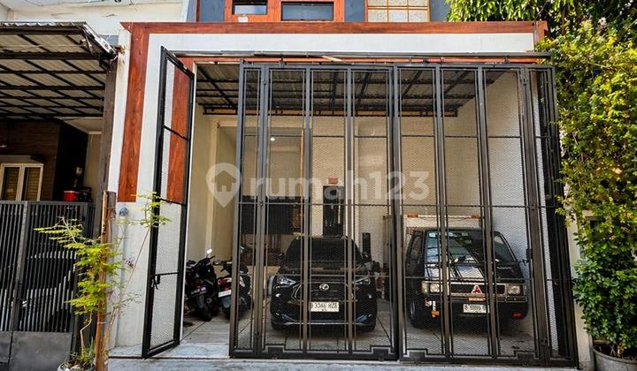 Rumah Full Furnished 2 Lantai Komplek Dutamas, Jelambar, Jakarta Barat - foto 1