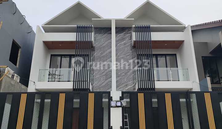 Rumah Baru Modern Millenial Kav Dki Meruya Jakbar - foto 1