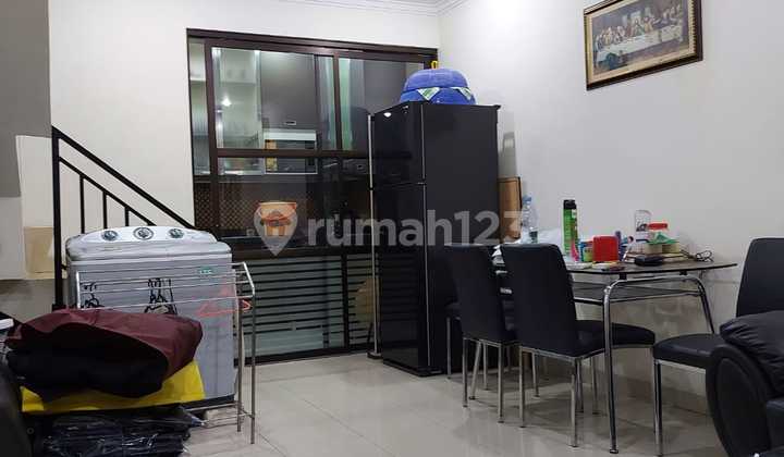 Rumah Full Renov 2.5 LT di Golden Palm Residence Citra Garden Kalideres Jak Bar - foto 1