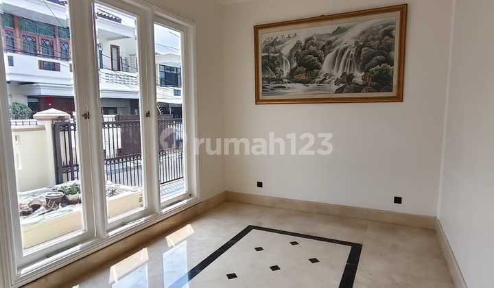 Dijual Rumah Baru Renovasi di Taman Kedoya Baru Residence Jakarta Barat - foto 1