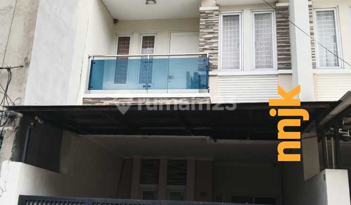 Dijual Rumah 4,5X15 Tomang , Jakarta Barat - foto 1