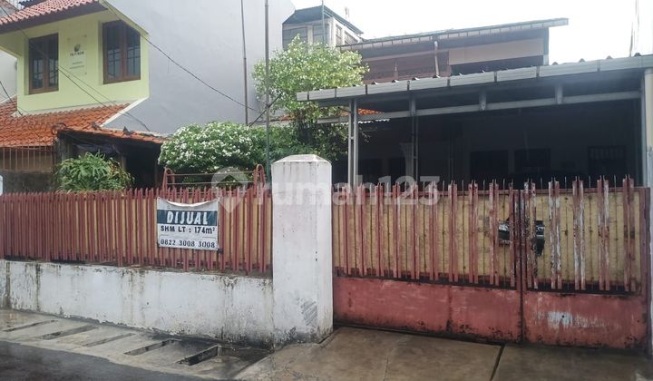 Rumah di Jl Tomang Rawa Kepa Xi Jakbar LT 174M2 Murah - foto 1