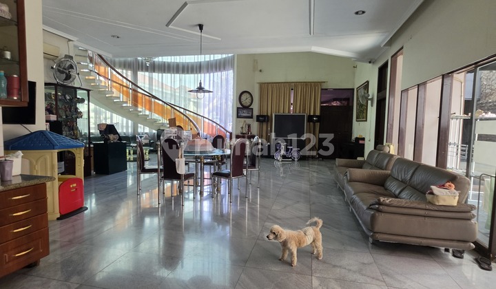 Rumah Mewah Siap Huni di Kedoya Jakarta Barat - foto 1