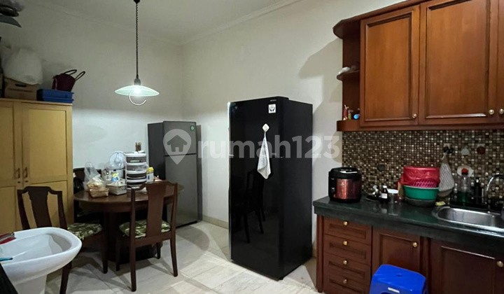 Rumah Bagus Cantik 6X15 Strategis Puri Indah Jakarta Barat - foto 1