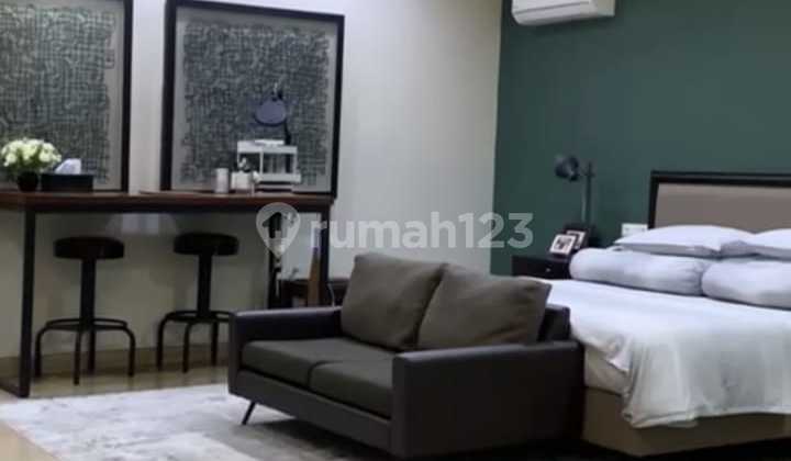 Dijual Rumah Luas Puri Indah -Boulevard 2 Jalur Jalan Raya Lokasi Strategis - foto 1