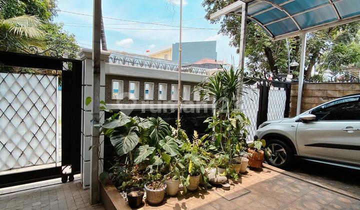 Rumah, 2 Lantai, di Kav Dki - foto 1