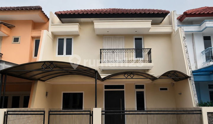 Rumah Permata Buana 8X17 - Rapih Siap Huni - foto 1