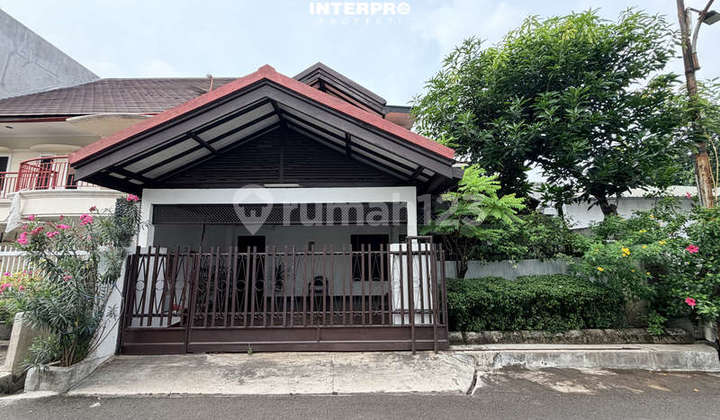 Rumah Hitung Tanah Dijual Puri Indah Hadap Barat - Luas 150M2 - foto 1
