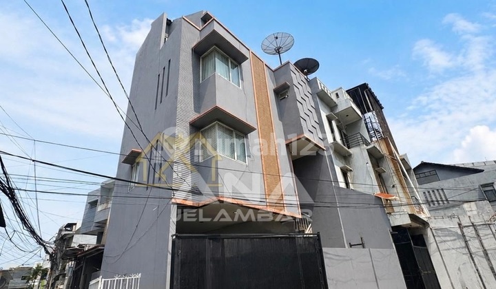Ana Rumah Uk 7X8m di Jalan Raya Jelambar - foto 1
