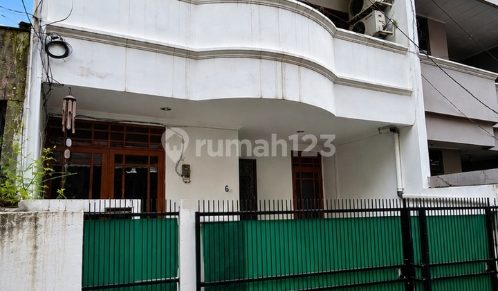 Rumah Siap Huni 6X13.5 Strategis di Duri Kepa(Dk480) - foto 1