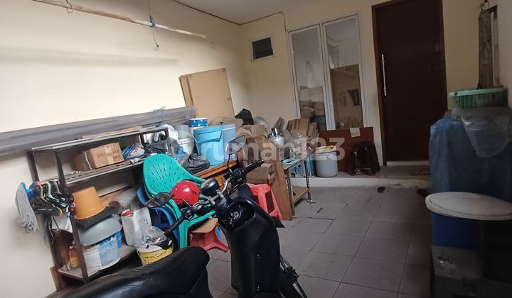 Rumah 2 Lantai Dijelambar Murah - foto 1