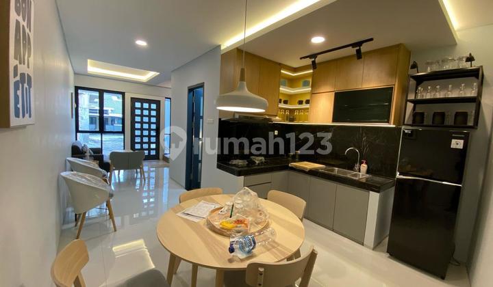 Dijual Rumah Murah Dekat Meruya Greenlake 4X10 4 Lantai 1,15M - foto 1