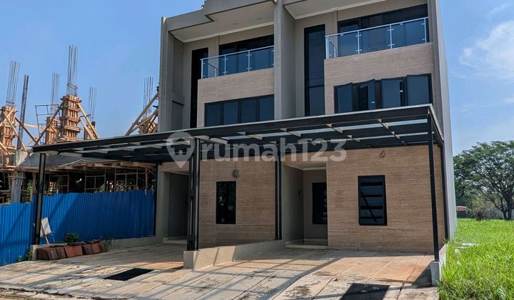 Brand New Rumah Puri Botanical Ready 2 Unit - foto 1