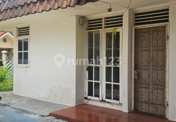 Dijual Rumah Vintage Citra 1 Kalideres - foto 1