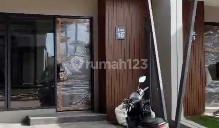 Di Jual Rumah 2 Lantai Bagus Siap Huni di Citra Garden 8 Forris Private Komplek Solace Kalideres Jakarta Barat - foto 1